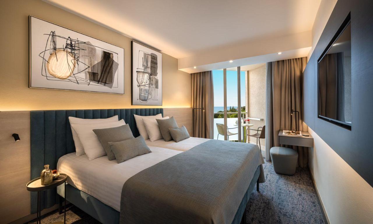Aminess Vival Maestral Hotel Novigrad  ภายนอก รูปภาพ